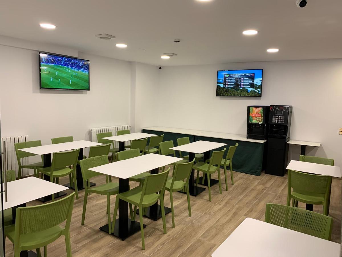 Hotel Musher Пас де ла Каса Екстериор снимка