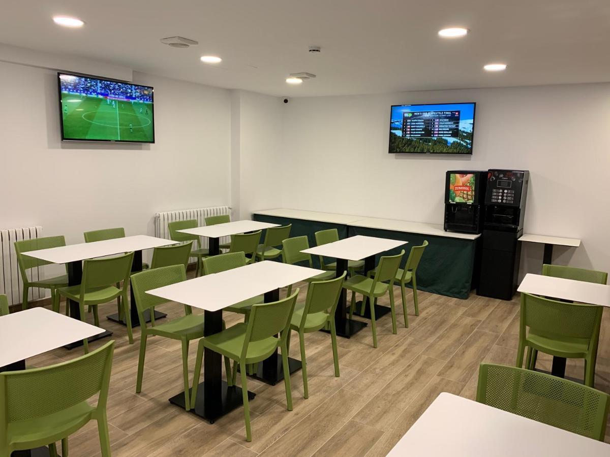 Hotel Musher Пас де ла Каса Екстериор снимка